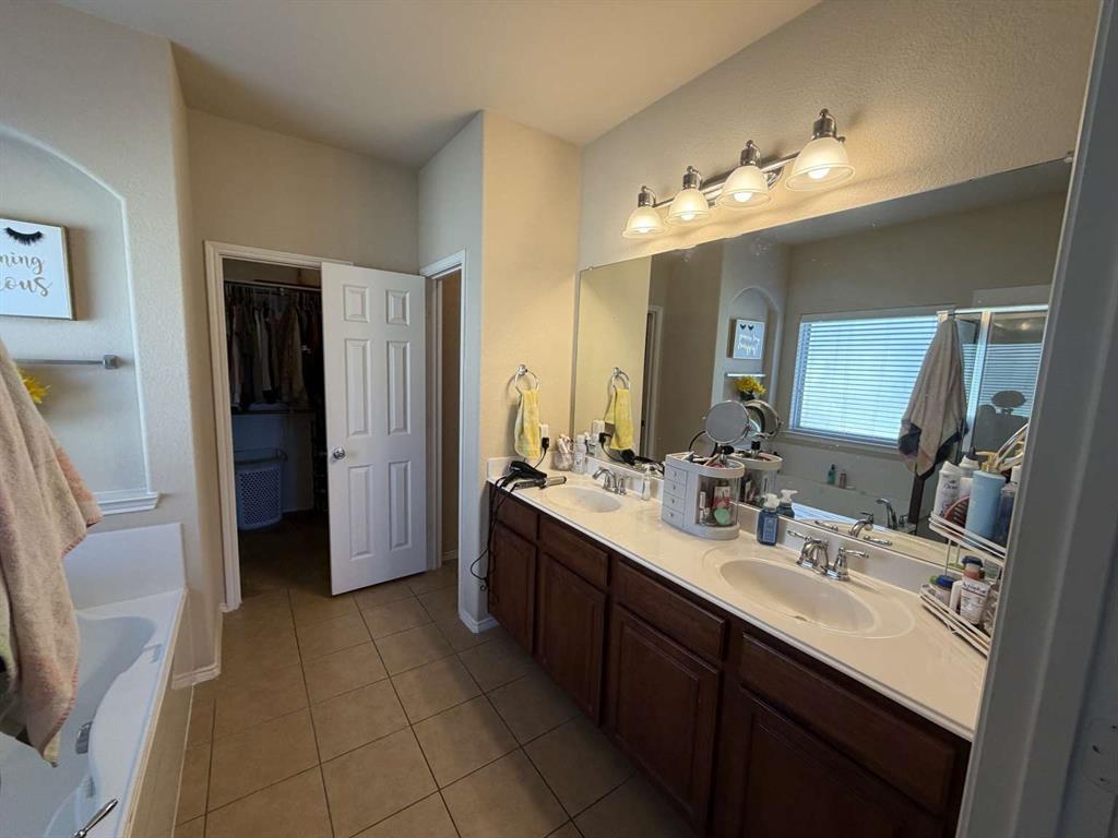 Verandah Ph I A - Residential