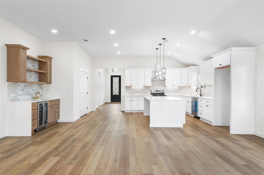 Westwood 01 - Residential