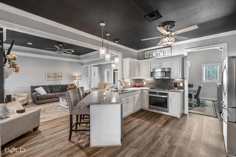 Tiny photo for 10606 Ferry Lake Road, Oil City, LA 71061 (MLS # 21132804)