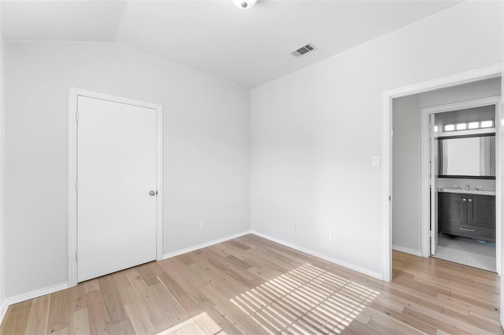 RIVER RIDGE PH 1 BLOCK A LOT 7 - Residential