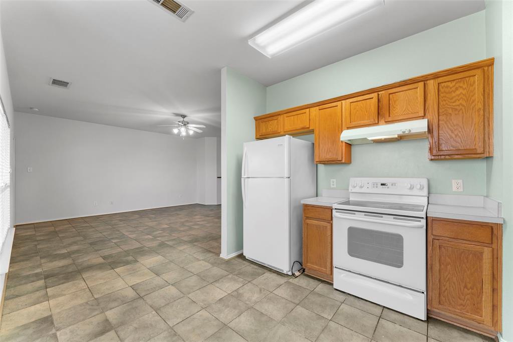 RIVER RIDGE PH 1 BLOCK A LOT 7 - Residential