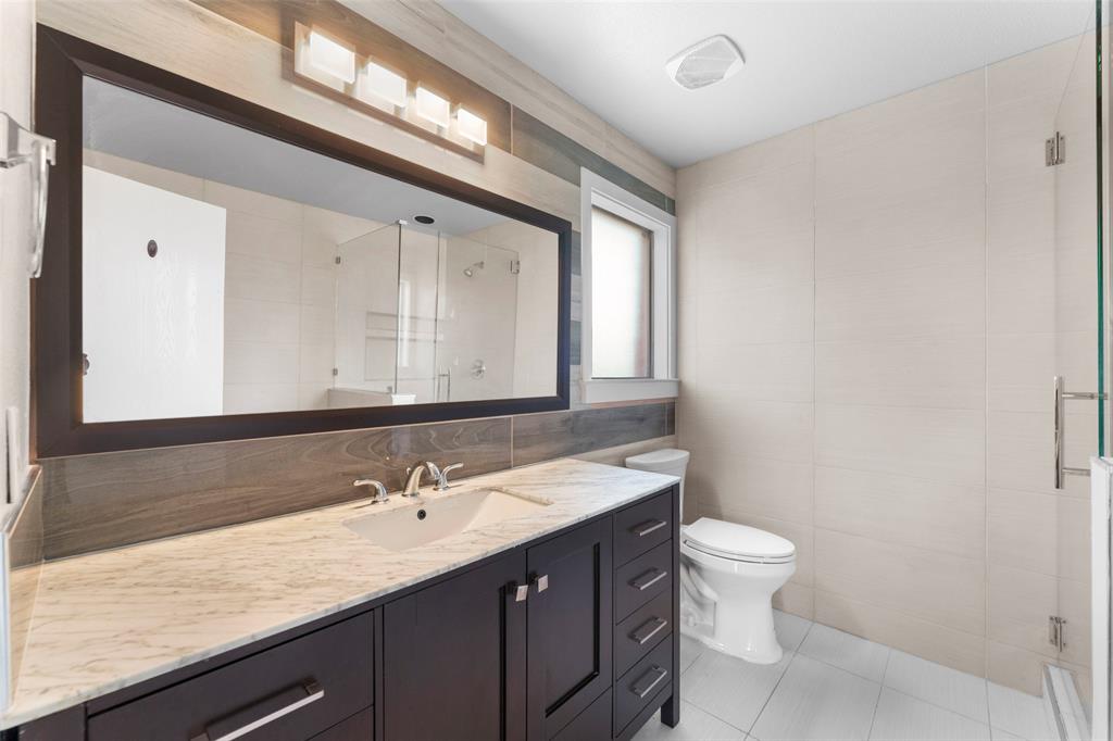 RIVER RIDGE PH 1 BLOCK A LOT 7 - Residential