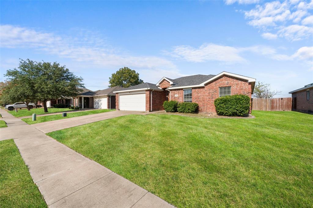 RIVER RIDGE PH 1 BLOCK A LOT 7 - Residential