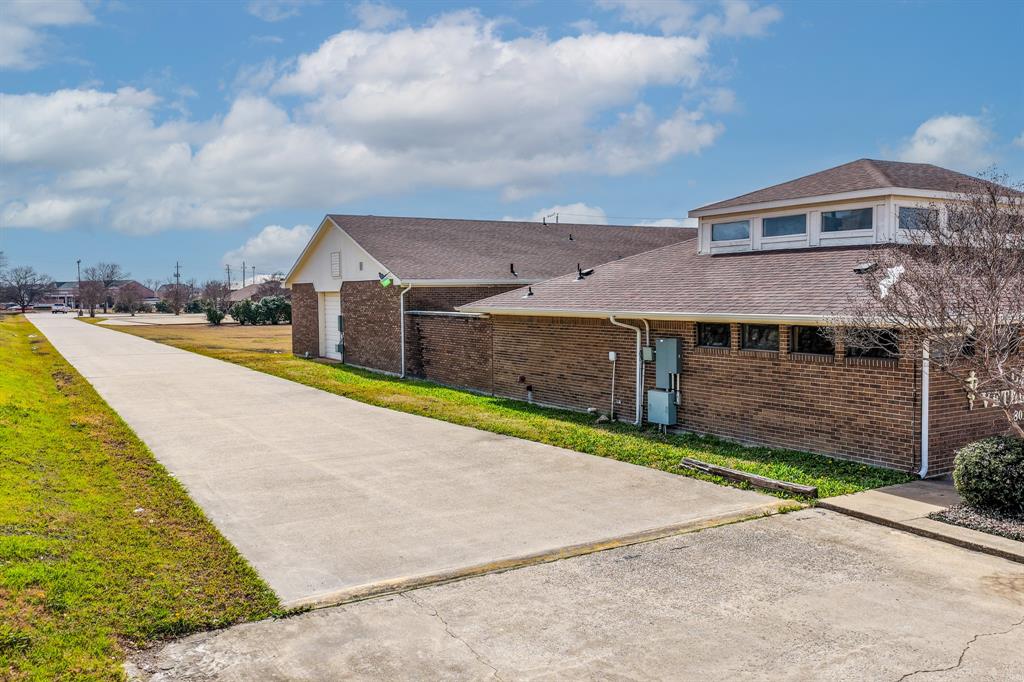 BERNICE BLOCK A LOT 1 - Commercial Sale