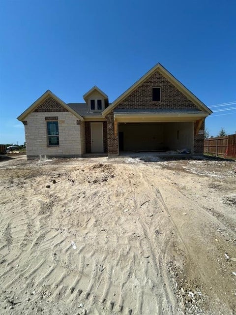 Photo of 3402 Helena Street, Gainesville, TX 76240 (MLS # 21366486)