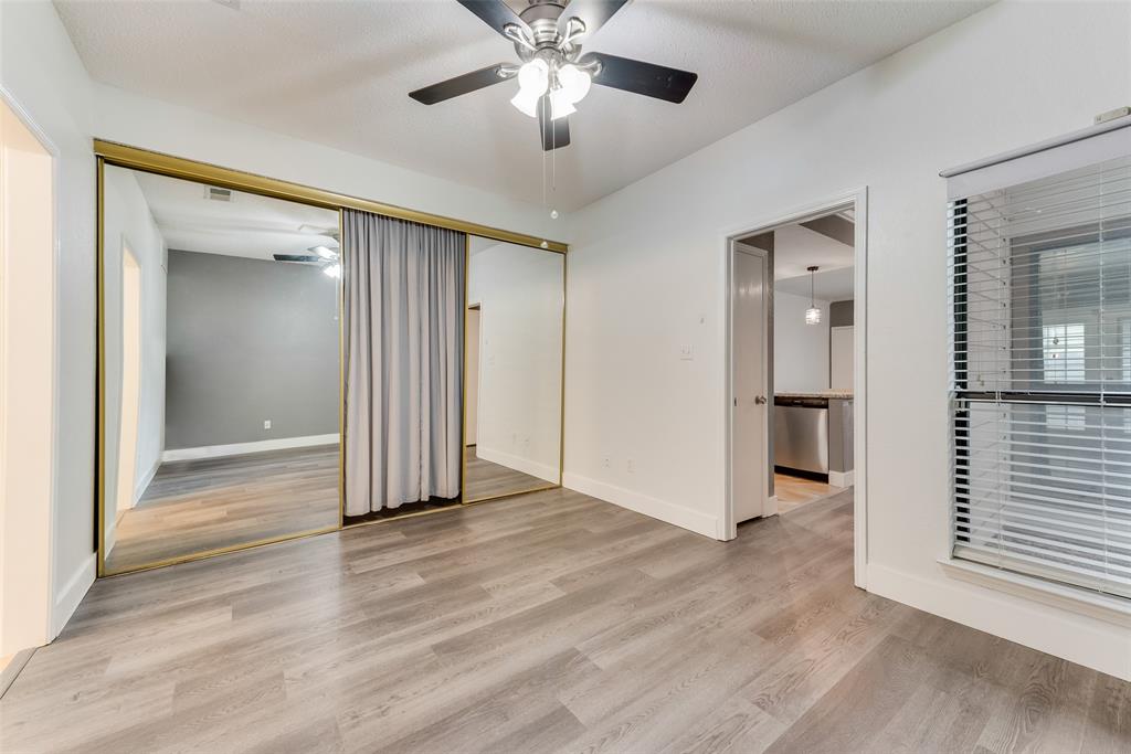 University Park Condo - Residential