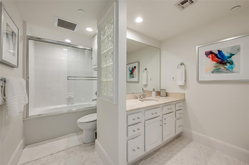 Crestpark Highland Park Condo - Residential