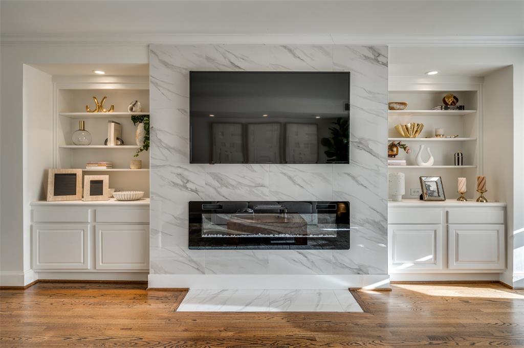 Crestpark Highland Park Condo - Residential