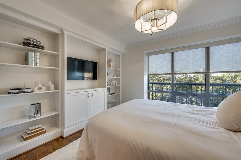 Crestpark Highland Park Condo - Residential