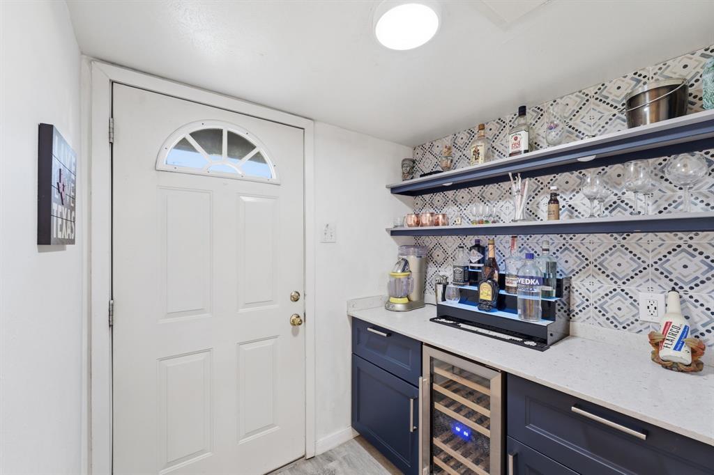 1821 E Grauwyler Road 181