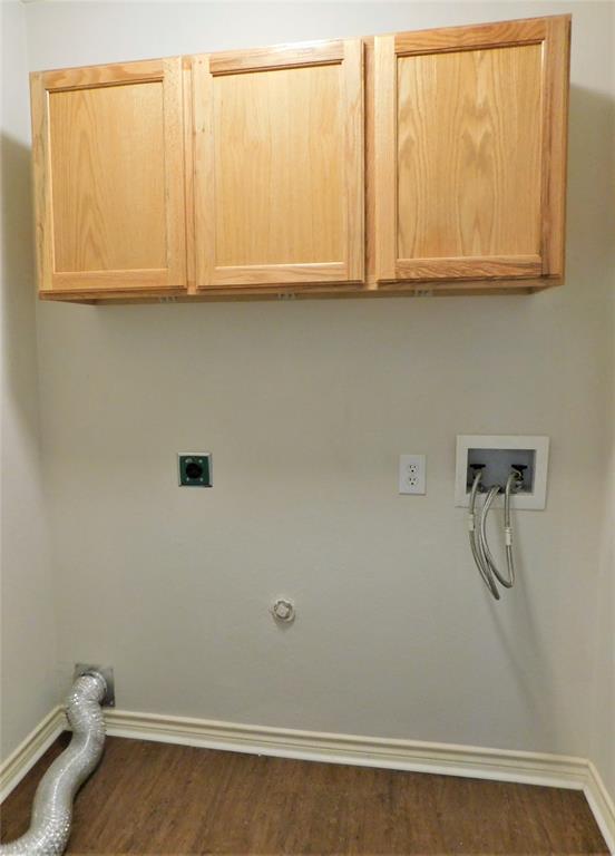 Country Lakes North - Residential Lease