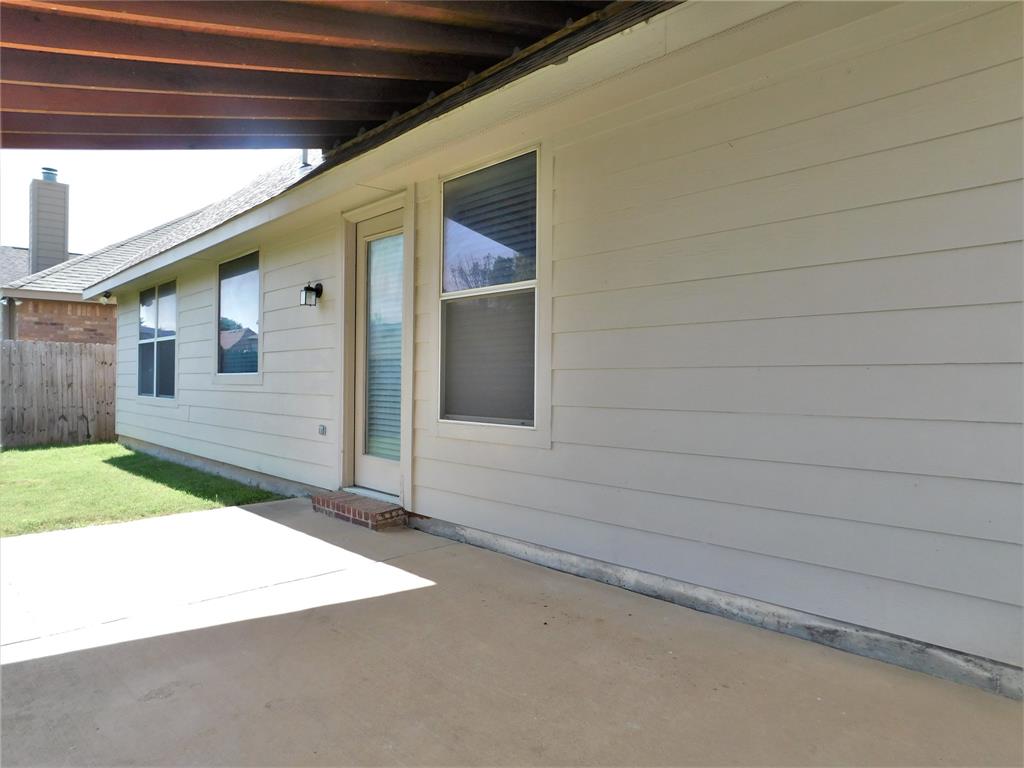 Country Lakes North - Residential Lease