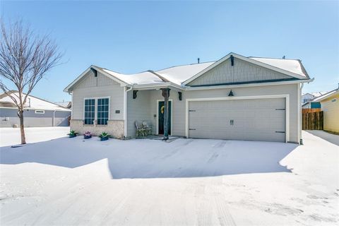 Photo of 2208 Chebi Lane, Denton, TX 76209 (MLS # 21173630)