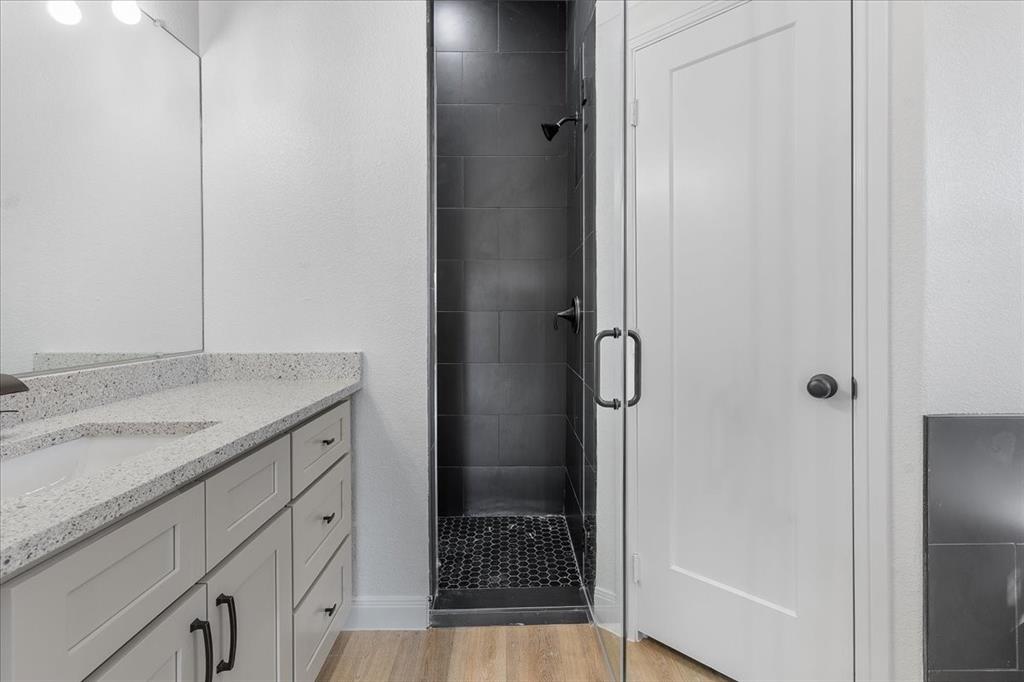 Howard W R Add - Residential