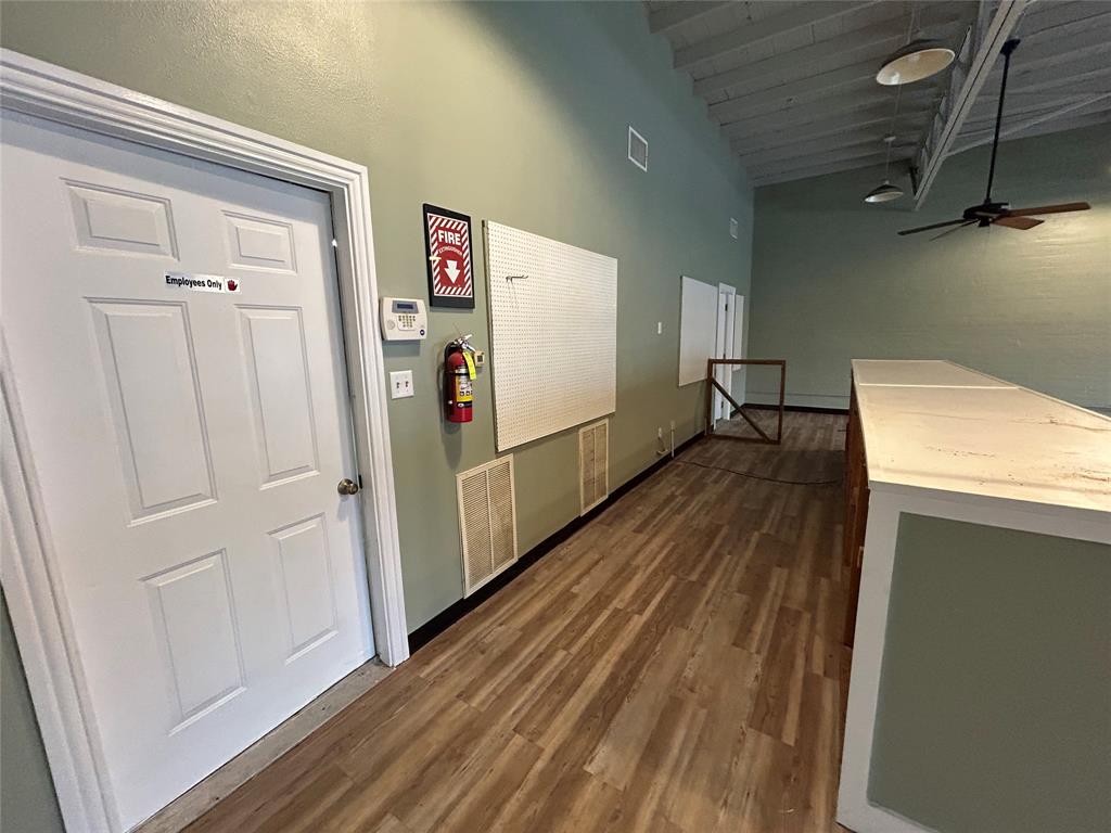 Herndon - Commercial Sale