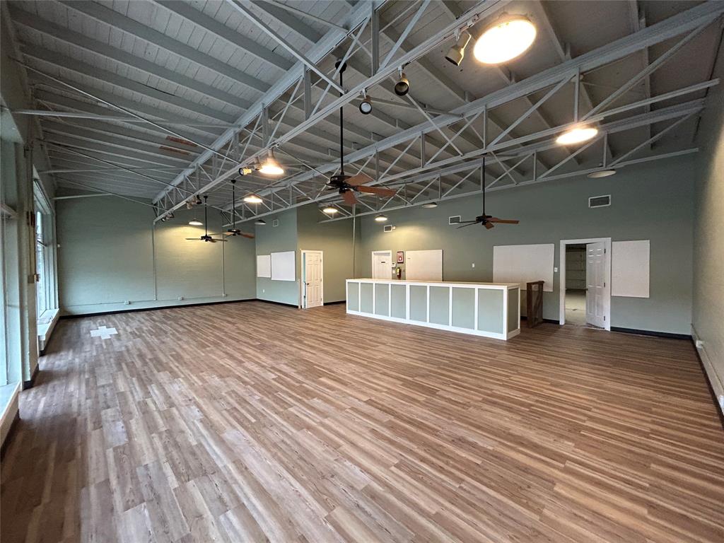 Herndon - Commercial Sale