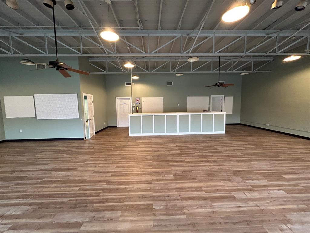 Herndon - Commercial Sale