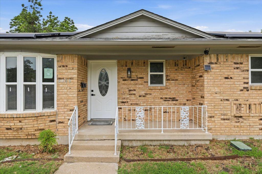 5719 Enchanted Lane