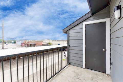 Tiny photo for 9696 Walnut Street #312, Dallas, TX 75243 (MLS # 21100099)