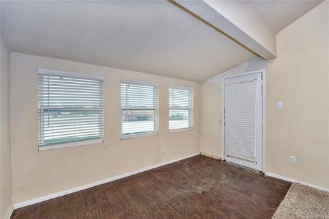 Tiny photo for 9696 Walnut Street #312, Dallas, TX 75243 (MLS # 21100099)
