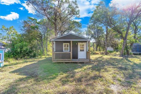 Tiny photo for 488 County Road 1600, Clifton, TX 76634 (MLS # 21100413)