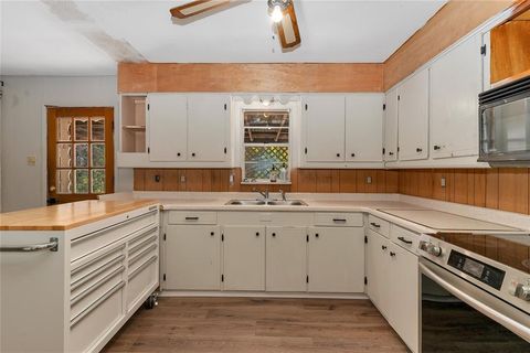 Tiny photo for 488 County Road 1600, Clifton, TX 76634 (MLS # 21100413)