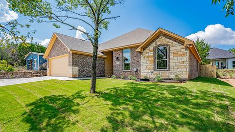 2714 Austin Drive Granbury TX 76048