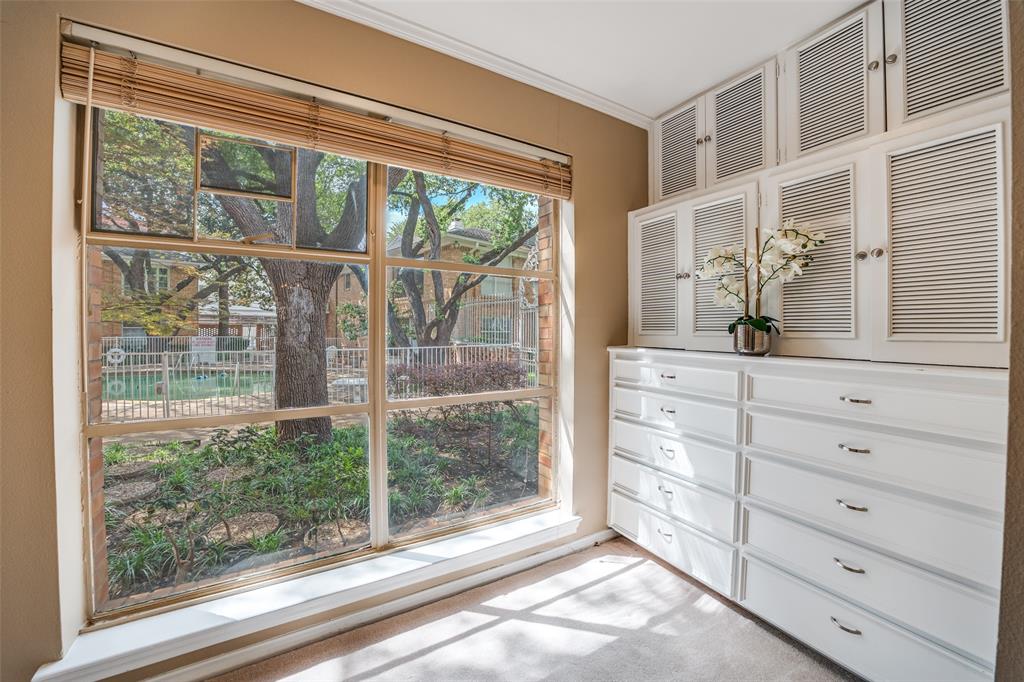 Sixty Forty Place Condo - Residential