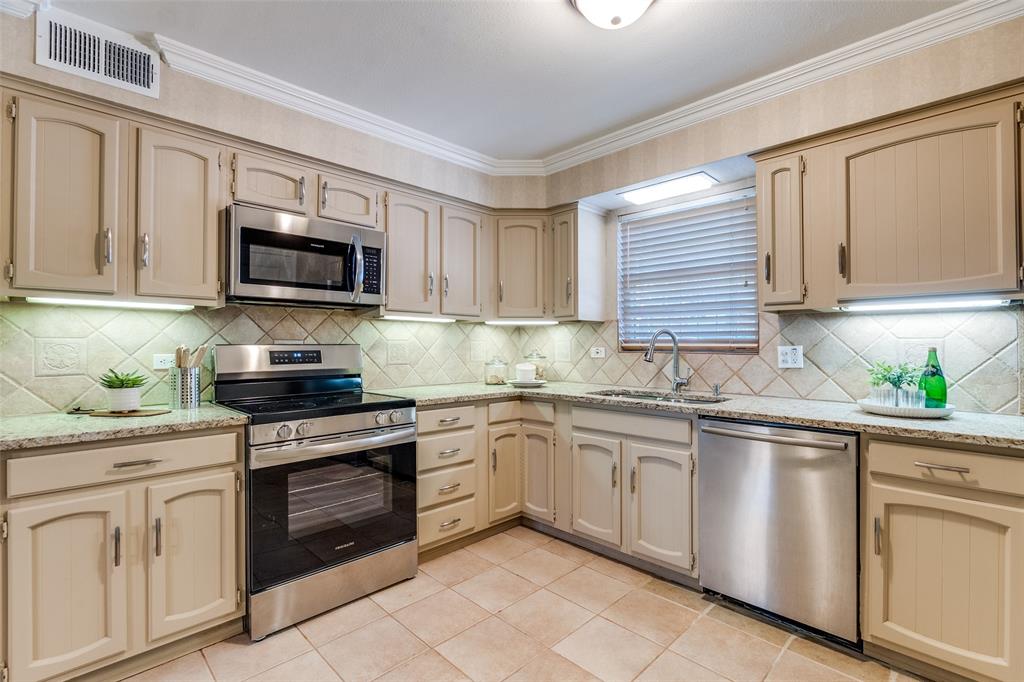 Sixty Forty Place Condo - Residential