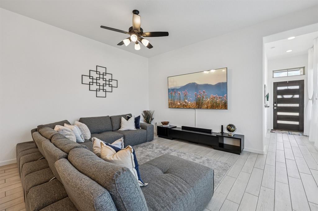 Prairie Oaks South - Residential