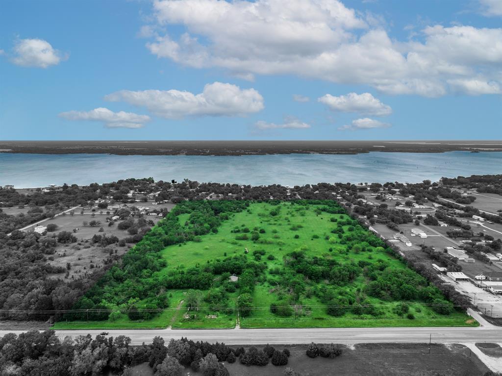 3206 E Quinlan Parkway