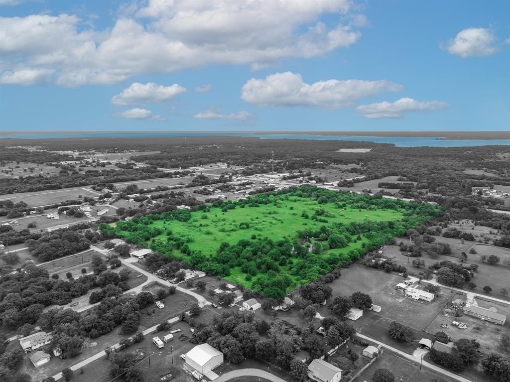 3206 E Quinlan Parkway