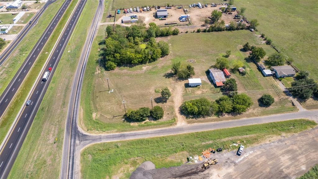95 Farm Road 69 Highway