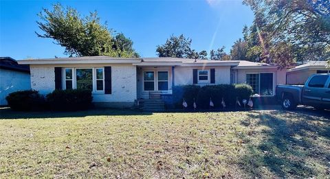 A home in Hurst