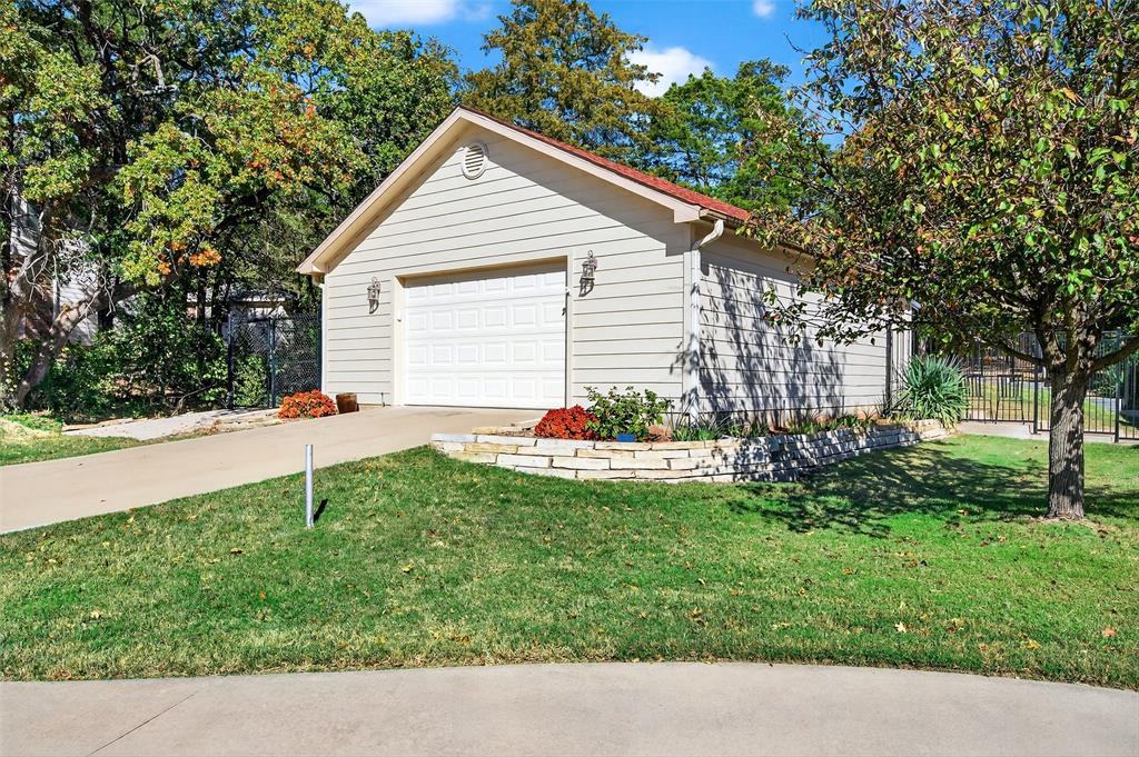 Lake Kiowa - Residential