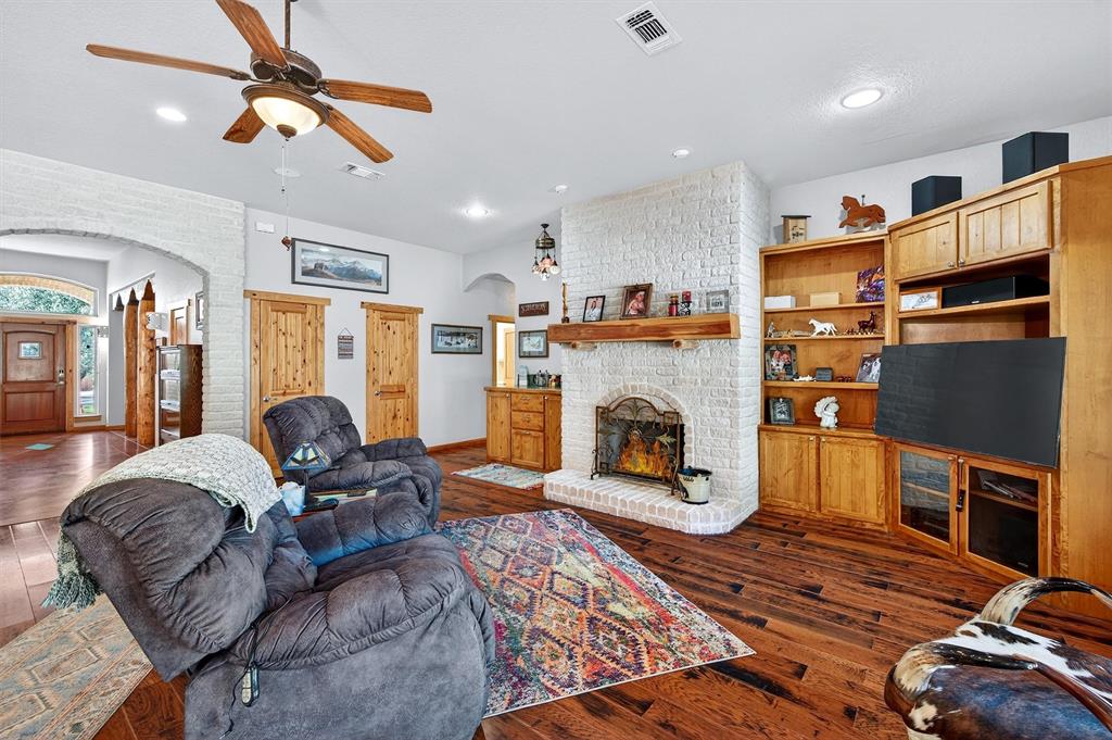 Lake Kiowa - Residential