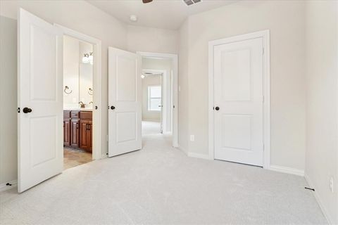 Tiny photo for 420 Plumwood Way, Fairview, TX 75069 (MLS # 21071165)