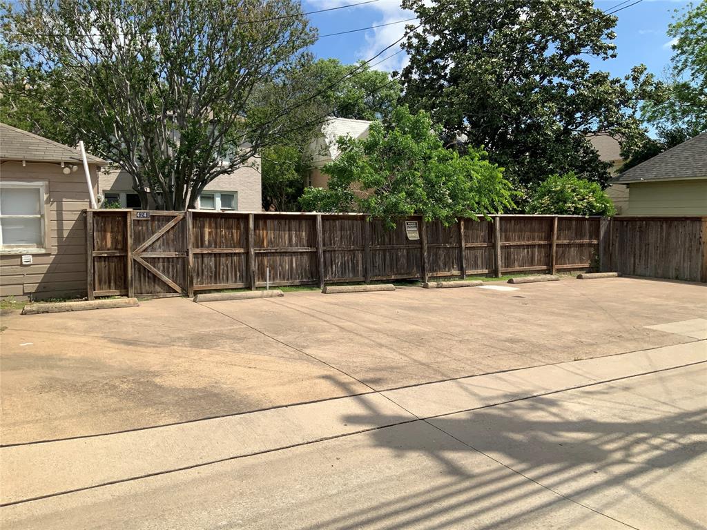 Methodist University - Residential Lease