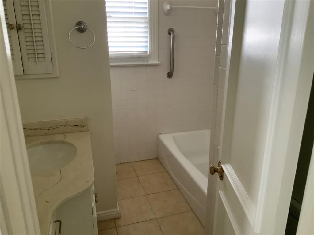 Methodist University - Residential Lease