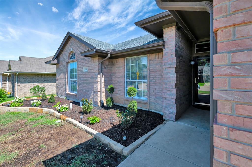 3717 Broken Pine Trail