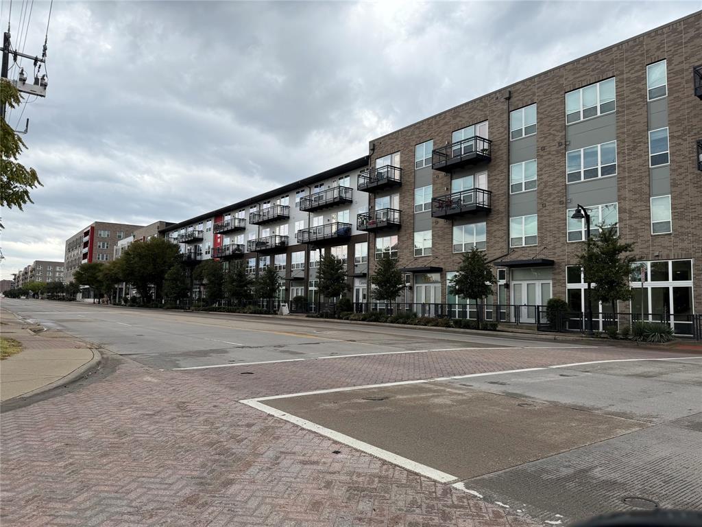 Close In - Residential