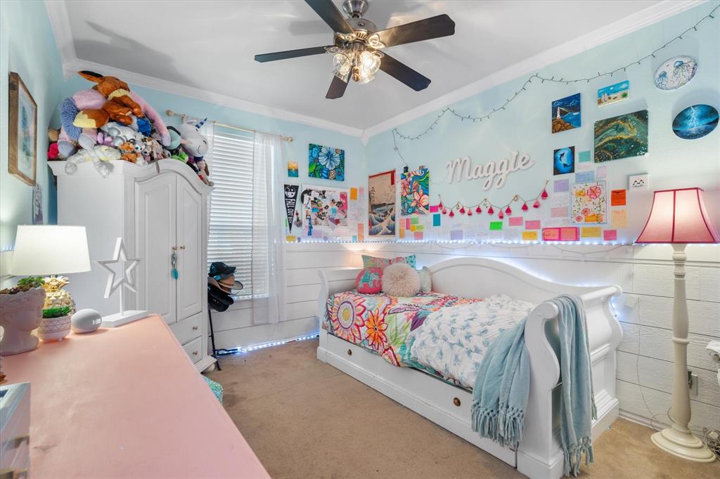 Holland Estates Add - Residential