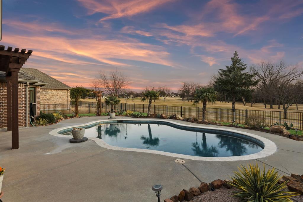 Resort On Eagle Mountain Lake - Residential