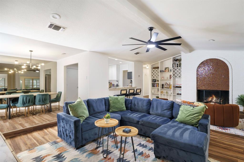 3508 Grande Bulevar