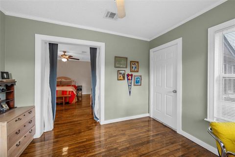 Tiny photo for 3726 Gorman Avenue, Waco, TX 76710 (MLS # 21098140)