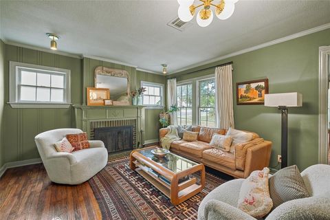 Tiny photo for 3726 Gorman Avenue, Waco, TX 76710 (MLS # 21098140)