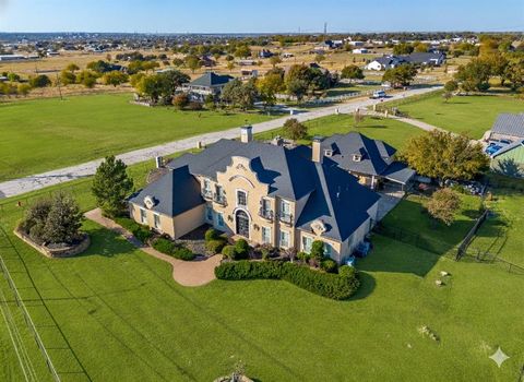 Photo of 253 Bayne Road, Haslet, TX 76052 (MLS # 21114806)
