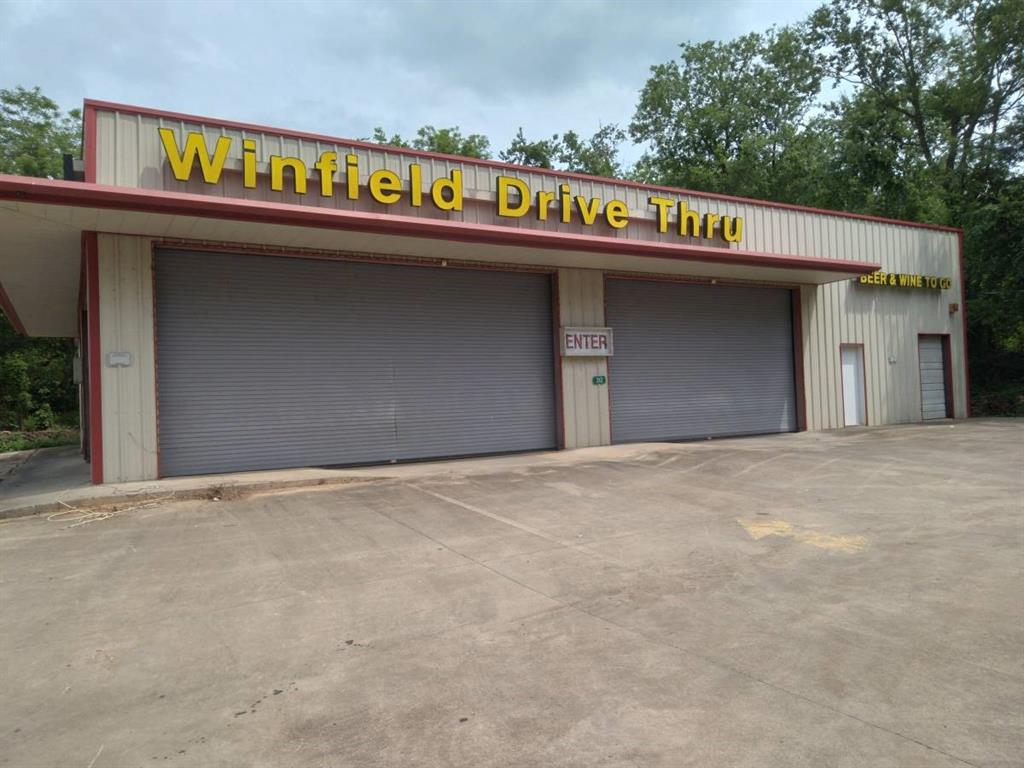 8299 W US Highway 67
