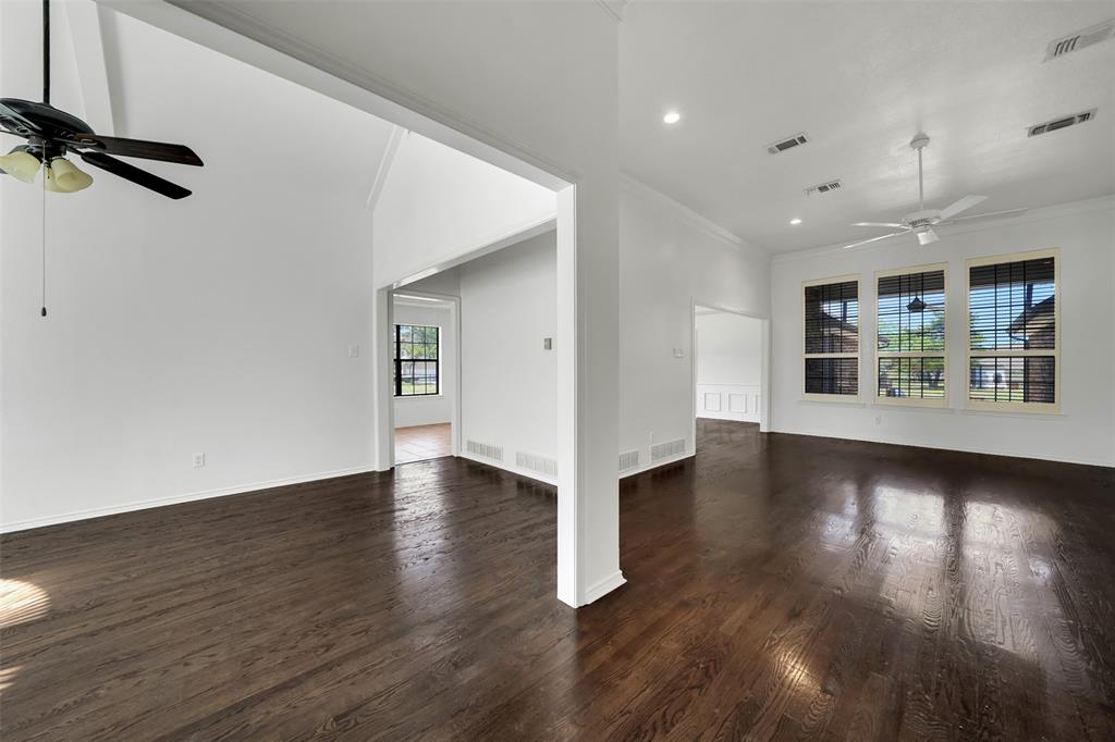 6077 Green Valley Circle