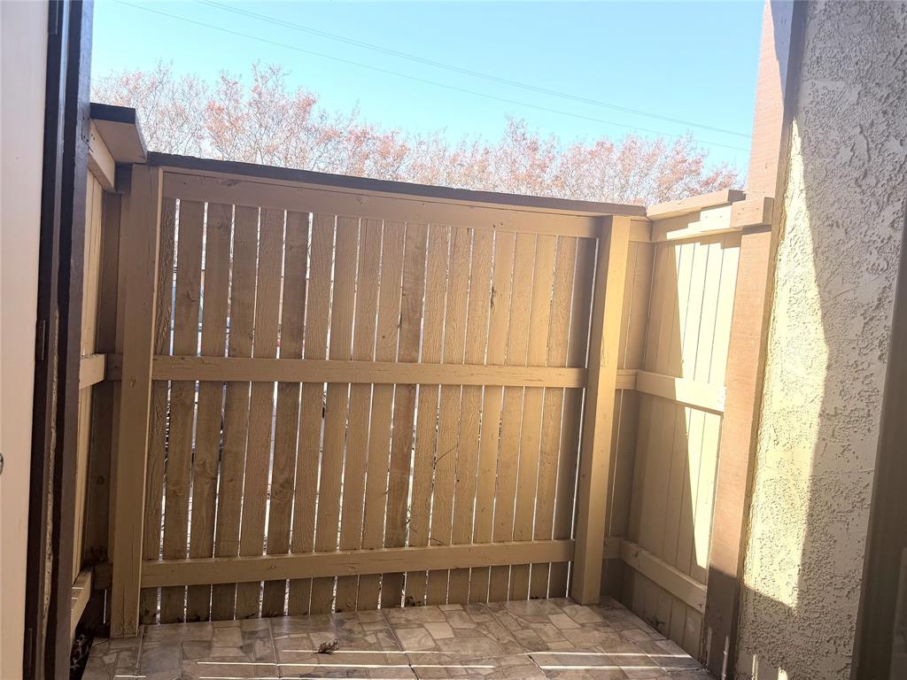 Cloisters Condo The - Residential Lease